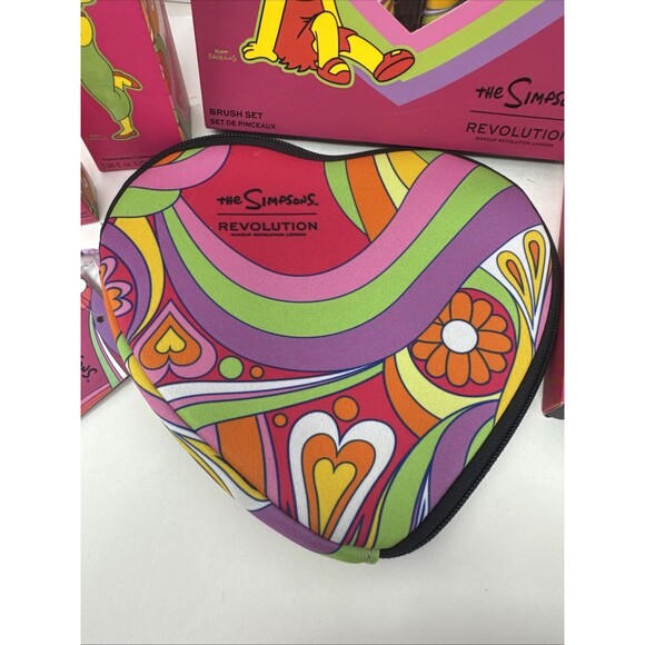 LOT 5 Simpsons Summer Of Love Revolution Makeup Set Brush Cosmetic Bag Shadow - Picture 2 of 13